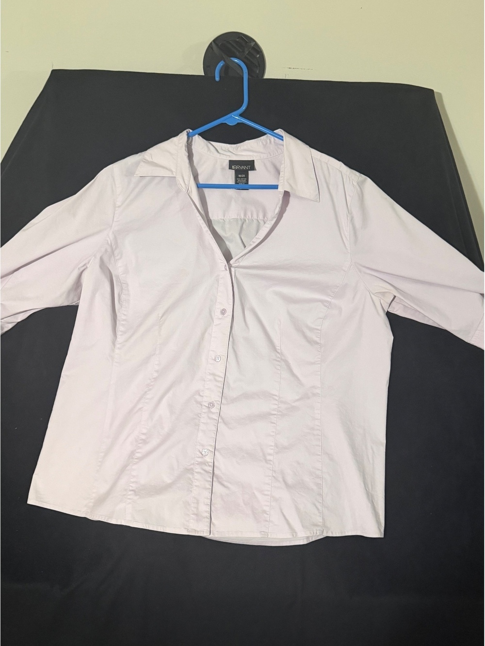 Liz Bryant Women's Light Pink Button-Up Blouse Size 18/20